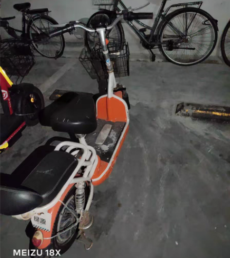 48v12a，新换电瓶半年左右，仪表也是新...