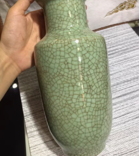 宋花瓶观赏摆件，大小参考手部对比 私人珍藏...