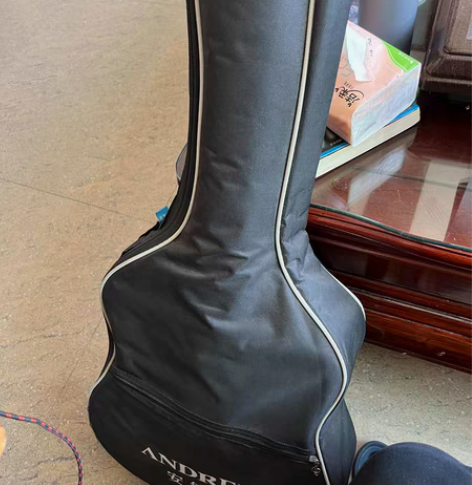 包邮民谣吉他覆膜琴弦，一堆国产中档吉他琴弦...