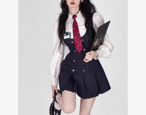 转卖jk制服纯欲秋冬学院风背带裙桔梗风日系...