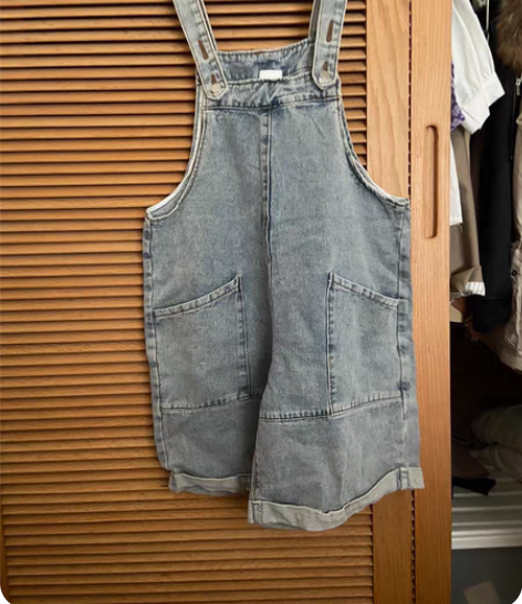 两条 森系牛仔宽松背带裤，我身高162，这...