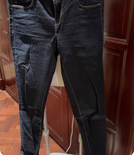 ZARA牛仔中腰铅笔裤，蓝黑色，有弹力，腰...