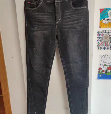 包邮牛仔小脚裤铅笔裤28码 基本全新，裤长...