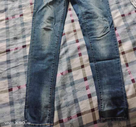 包邮梦舒雅牛仔铅笔裤，38码。中等厚度，高...