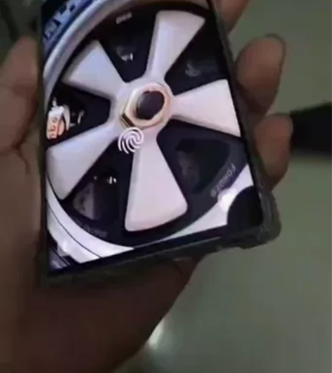 三星note10  12+256屏幕左下角...