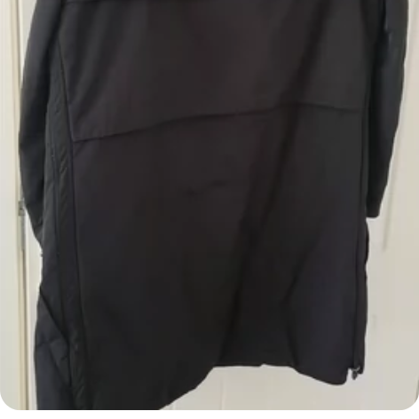 中长款男士羽绒服 尺码175 衣服边边有划...