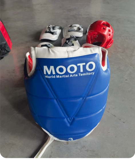 跆拳道全套护具 159一套 没用几次 几乎...