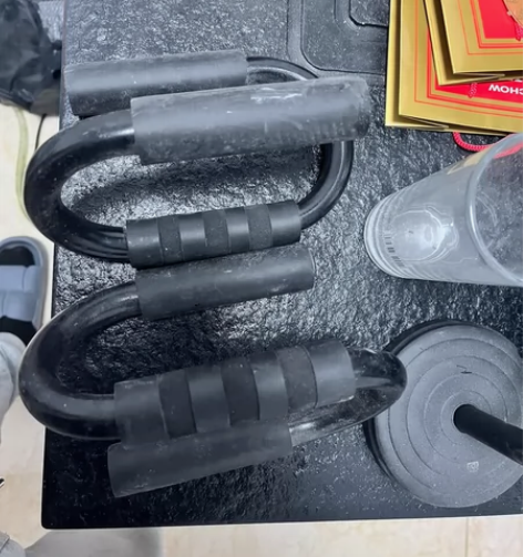 做俯卧撑用的一直闲置15自提 感兴趣的话点...