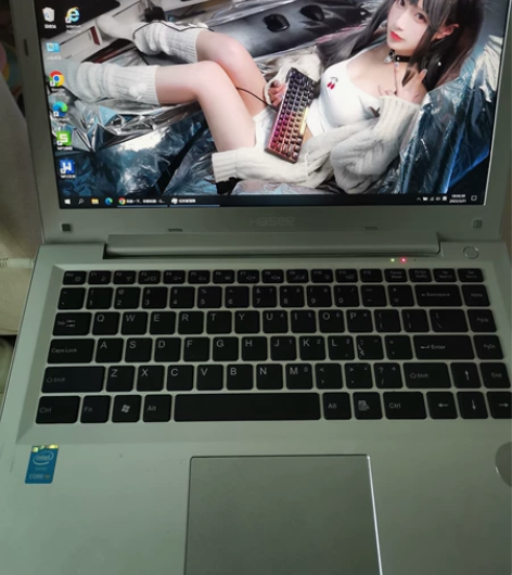 神舟办公轻薄笔记本，1080p分辨率ips...