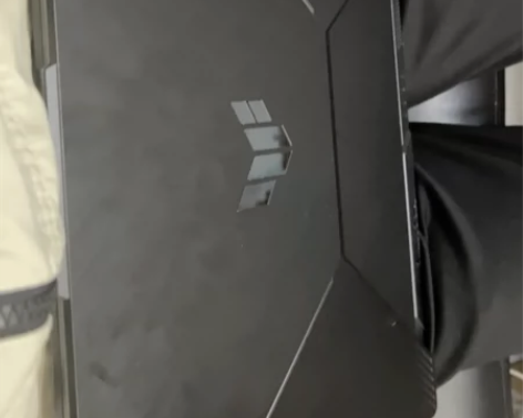 华硕飞行堡垒fx506hm…正常使用痕迹…...