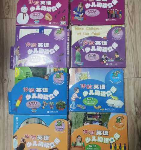 体验英语少儿阅读文库分级读物 单买25元一盒；打包8辑150...