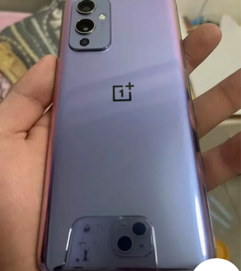 低价出！！！一加9手机，12+256 女生...