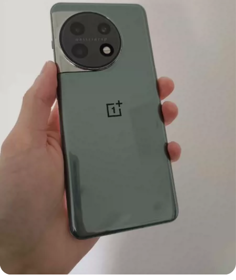 同城出一加11青色 12+256 个人出手...