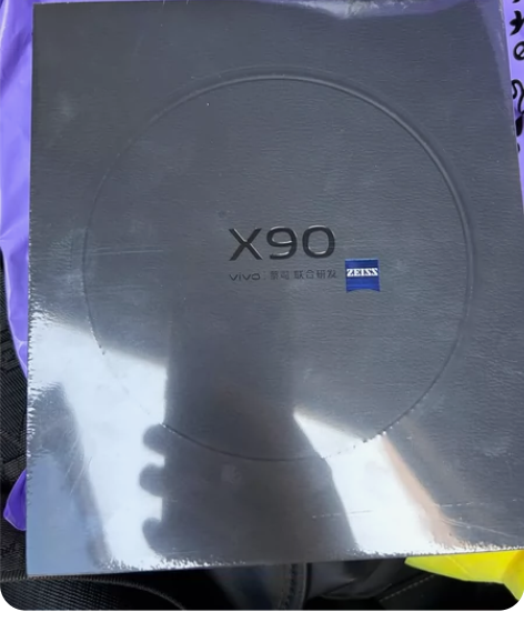 vivox90 黑色12+256全新未拆封...