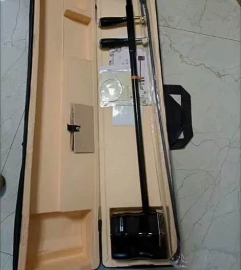 【原价600全新清】全新二胡处理,原价六百...