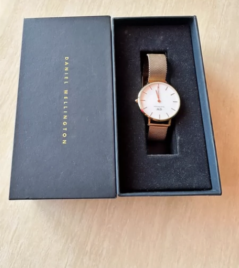 DW玫瑰金手表 保证 原包装盒也在 28m...