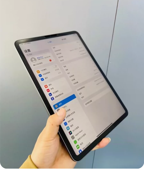 苹果iPad pro 21款256G M1...