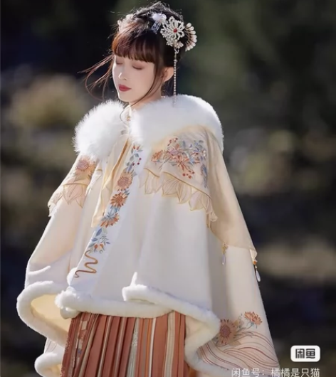 七月夕国风大典走秀款 葵及春 绣花加绒斗篷...