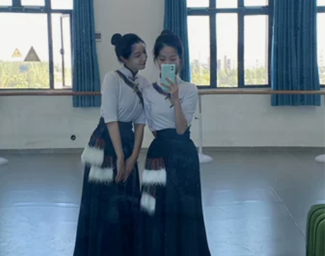 新款藏族练功裙藏族舞蹈服半身裙艺考生练习裙...