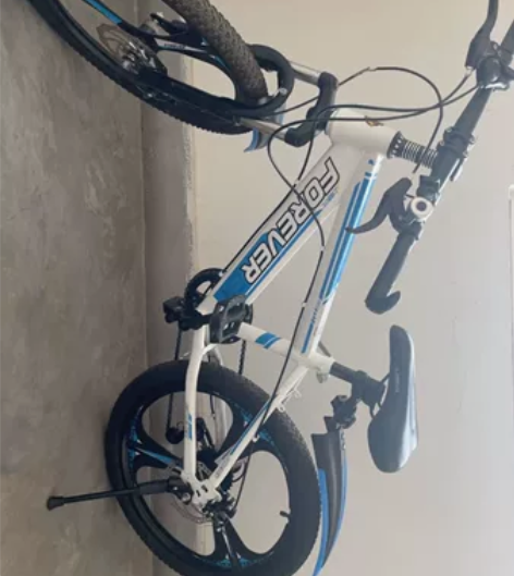 上海永久自行车九成新 感兴趣的话点“我想要...