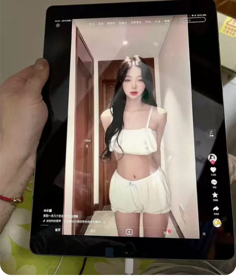 【低价出】自用苹果ipad2020 128...