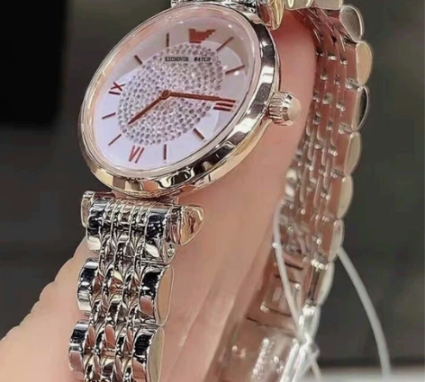 【清仓包邮】同款满天星手表女士2022年新...