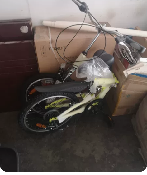 全新美国大行自行车折叠自行车。 感兴趣的话...