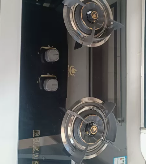 火王煤气灶，铜炉头，挡风板，钢化玻璃面，熄...