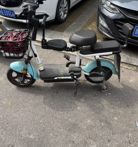 爱玛电瓶车 电动车买来来没多久 准新车 ...
