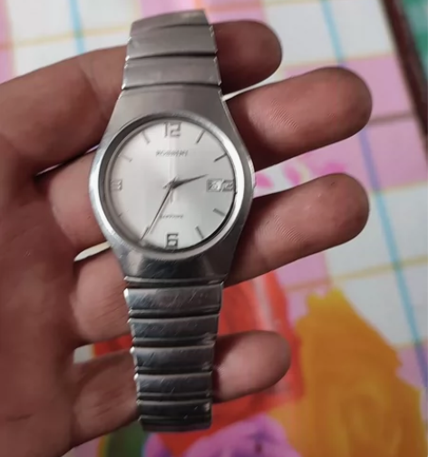 一块罗西尼手表，上弦的没有了，不知道好坏，...
