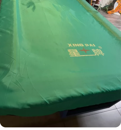 正品星牌九球台球桌 十多年前买的，现在家里...