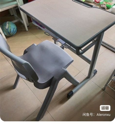 儿童写字学习桌，品牌质量非常好 尺寸：桌子...