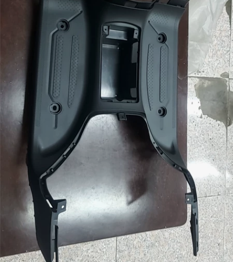 飞鹰e酷110踏板车踏板，全新的， 感兴趣...