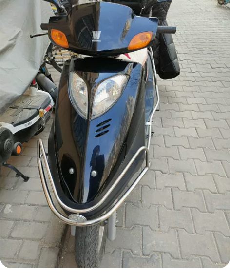 豪爵踏板摩托车，有需要的联系！ 感兴趣的话...