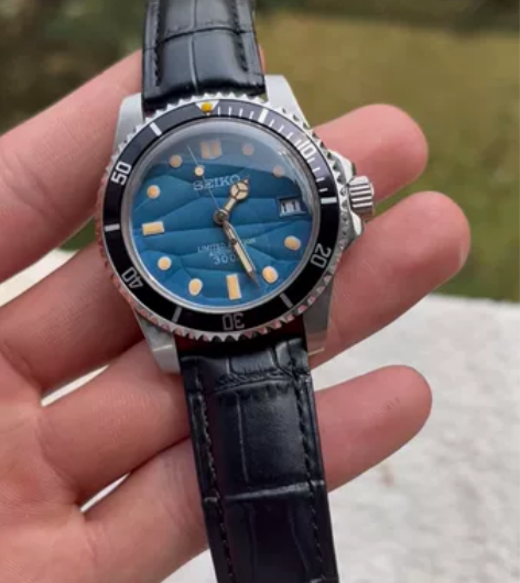 精工潜水表 绝美波浪蓝盘 41mm表径 阳...