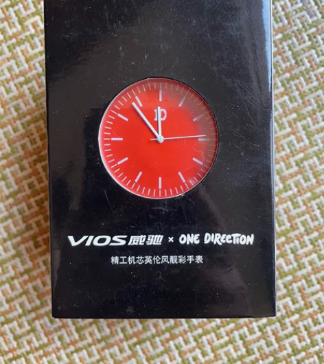 全新IDo精工机芯英伦风靓彩手表 一块蓝色...