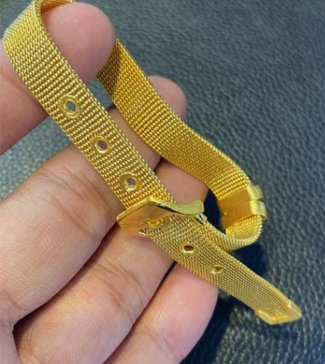 素金精工手表链 简介：足金999.9，普通...