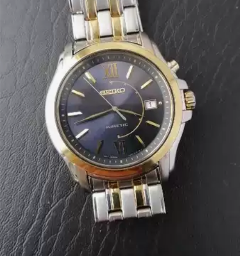 精工人体动能男士腕表 乡下收到一款人工动能...