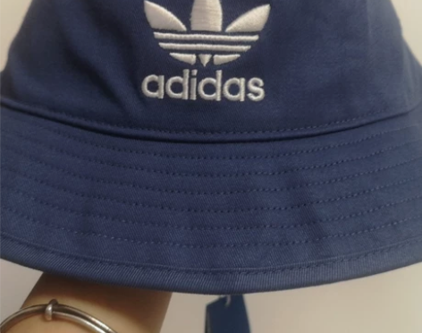 阿迪达斯专柜购入＃三叶草＃渔夫帽  均码 ...