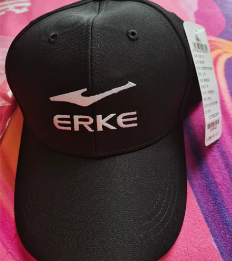 鸿星尔克，中国品牌 棒球帽，黑色，全新，男...