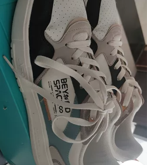 361度运动板鞋，44码，不支持退换，包邮...