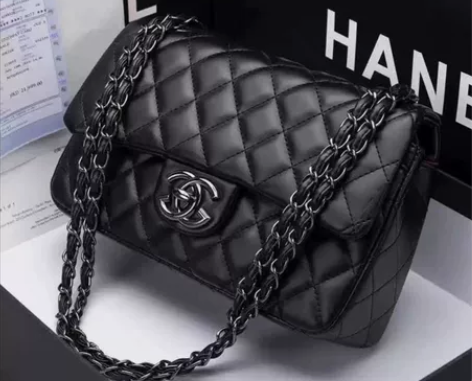 【半价半价】真皮包包【礼盒礼袋小票】高档名...