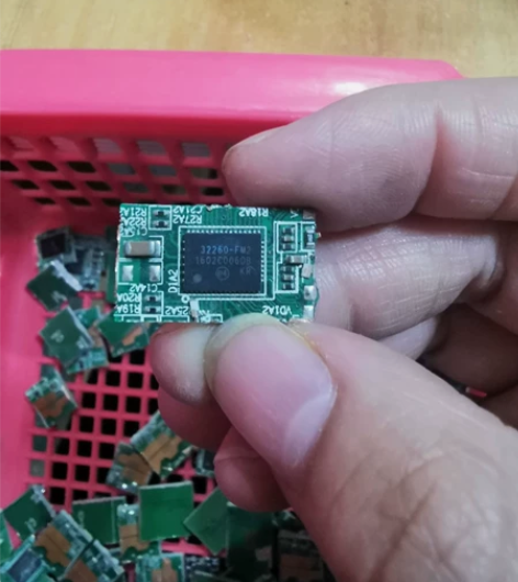 SI32260，SI3216-FM 拆机现...