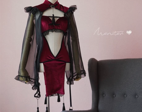 衣服胖次狂魔复古红丝绒战斗服改良旗袍镂空性...