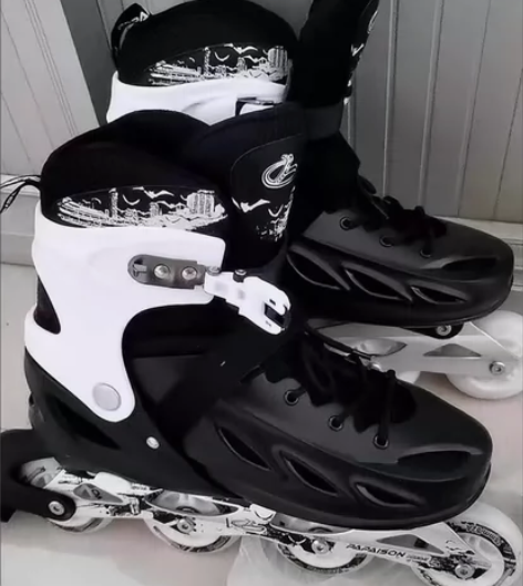 仓库疫情面临倒闭，清仓一批溜冰鞋，成本价处...