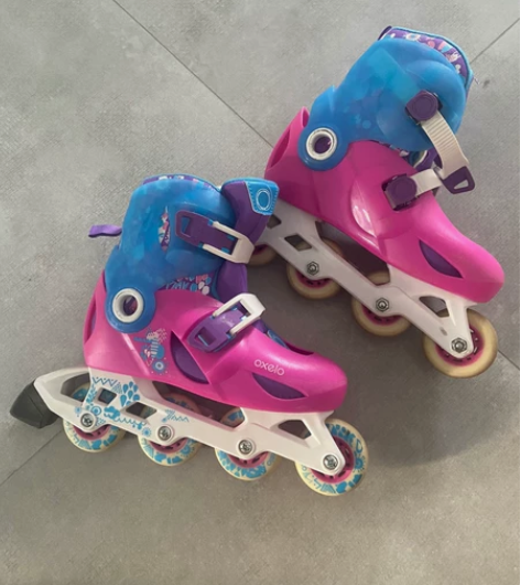 迪卡侬童款轮滑鞋,32-34码,可以调节大...