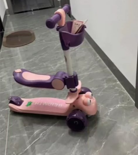 宝宝可坐可骑滑儿童滑板车三合一男女童踏板溜...