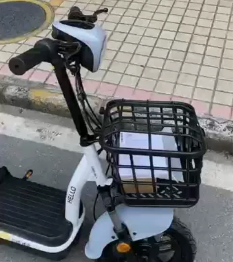 自用，几乎全新  1100元 带牌免过户 ...