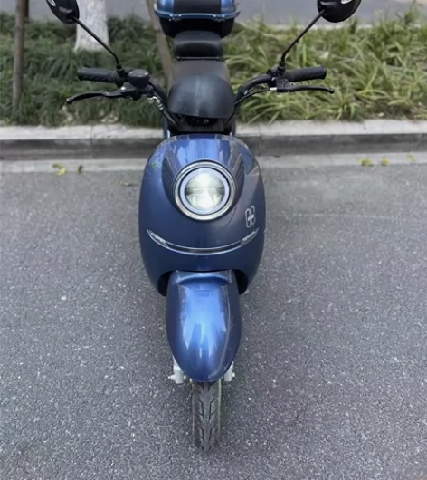 转！二手新国标9成新电动车，带黄牌，车子好...