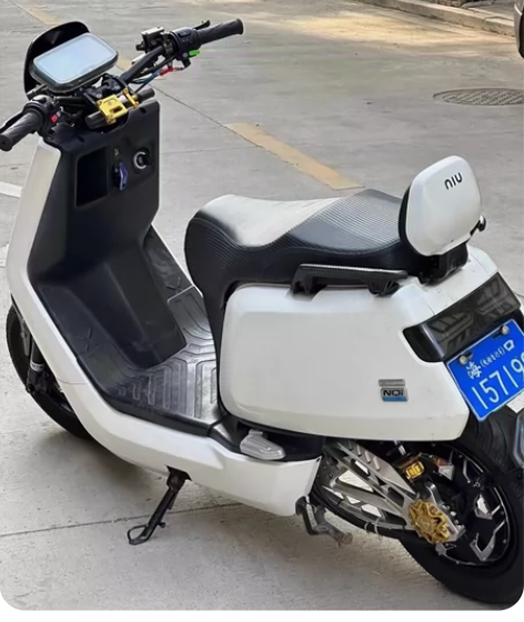 13000出新款小牛 72110安宁德时代...